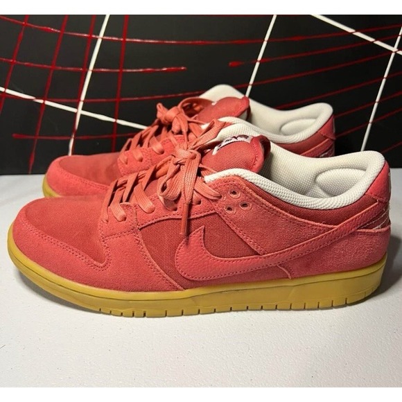 NIKE SB Dunk Low Pro‎ PRM Adobe - Excellent Condition Size 9 Men's - Picture 1 of 8